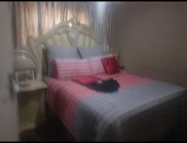 2 BEDROOM HOUSE FOR SALE IN KATLEHONG SOUTH